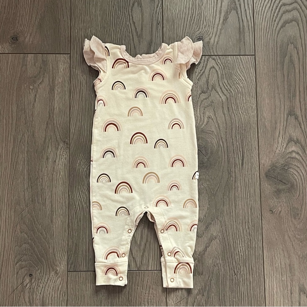 LouLou Lollipop Canyon Rainbow 0-3m Baby Tencel Romper